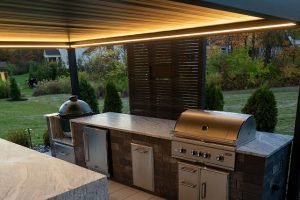 Outdoor Kitchen